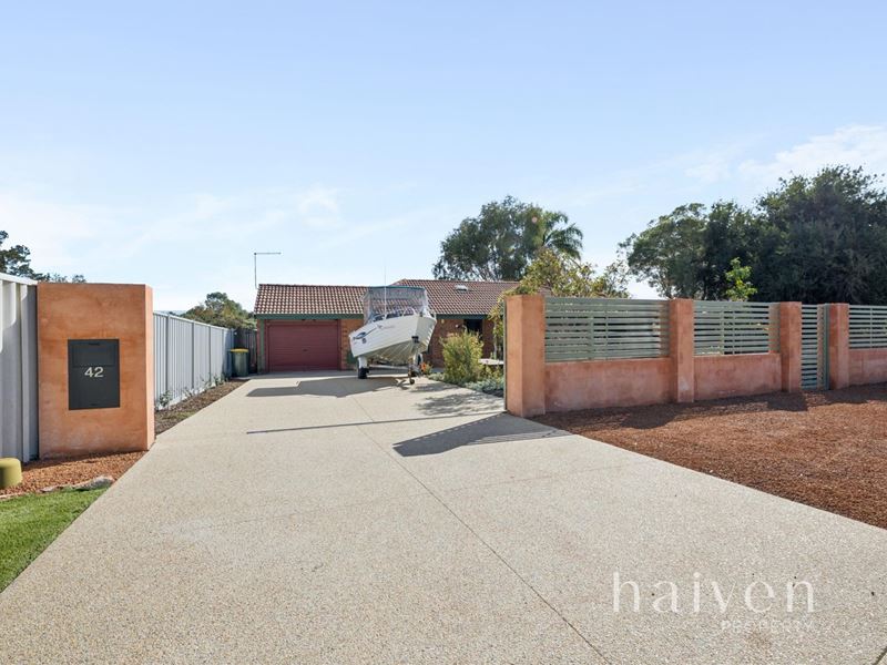 42 Allamanda Drive, South Lake WA 6164
