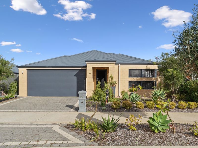 17 Rushmore Loop, Baldivis WA 6171