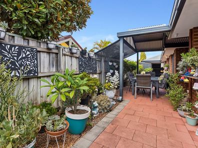 15 Leopold Turn, Ellenbrook WA 6069