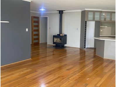 17 Graphite Turn, Dalyellup WA 6230