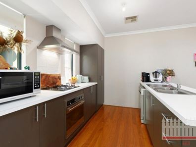 31 Pavilion Circle, The Vines WA 6069