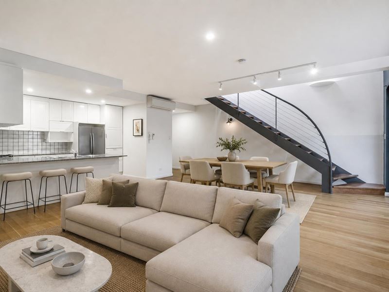 8/4 Centro Avenue, Subiaco WA 6008