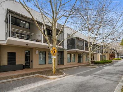 8/4 Centro Avenue, Subiaco WA 6008