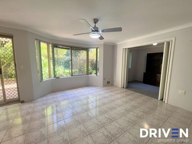 25/24 Southdown Place, Thornlie WA 6108