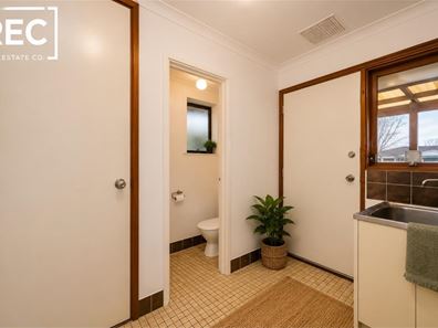 17 Goongarrie Drive, Waikiki WA 6169