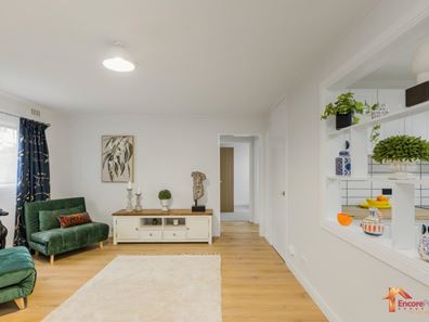 10/14 Canham Way, Orelia WA 6167