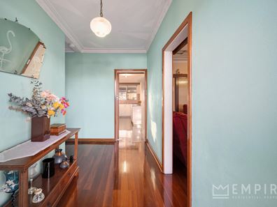 117 Hamilton Road, Spearwood WA 6163