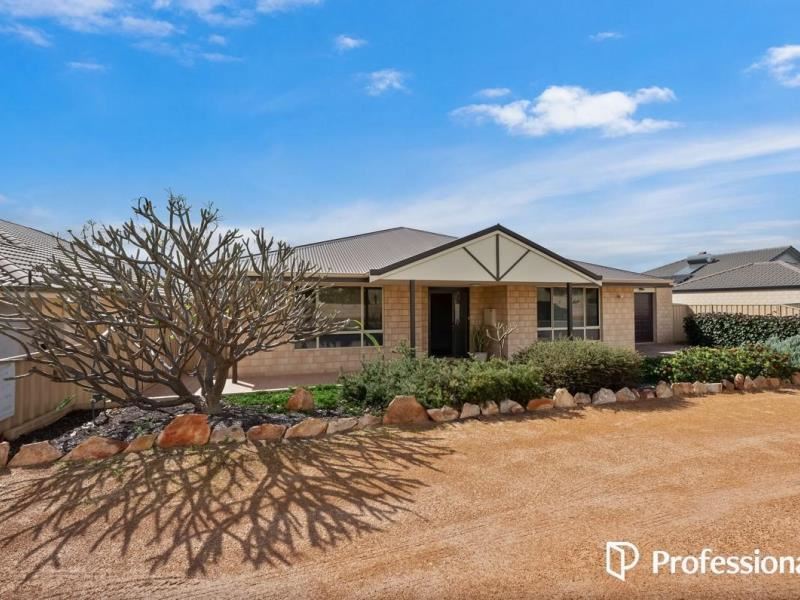 10 Nelson Retreat, Sunset Beach