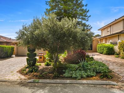 47 Kookaburra Street, Stirling WA 6021