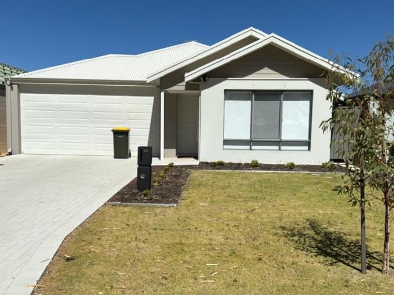 35 Blueberry Loop, Byford WA 6122