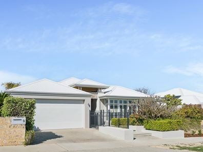 9 Altea Way, Alkimos WA 6038
