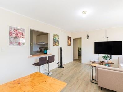 Unit 2/13 Dowling Place, Orelia WA 6167