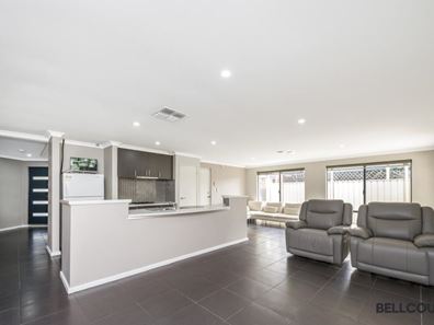 104 Gay Street, Huntingdale WA 6110
