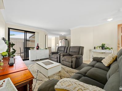 6/65 Little John Road, Armadale WA 6112