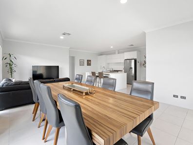 3 Lindley Grange, Aveley WA 6069