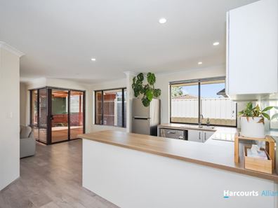 33 Lynas Way, Quinns Rocks WA 6030