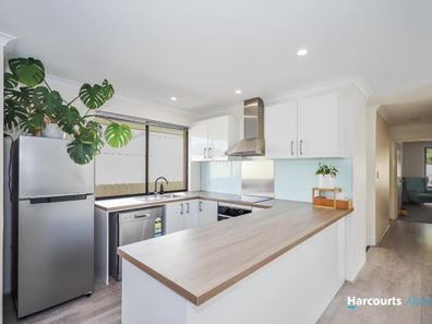 33 Lynas Way, Quinns Rocks WA 6030