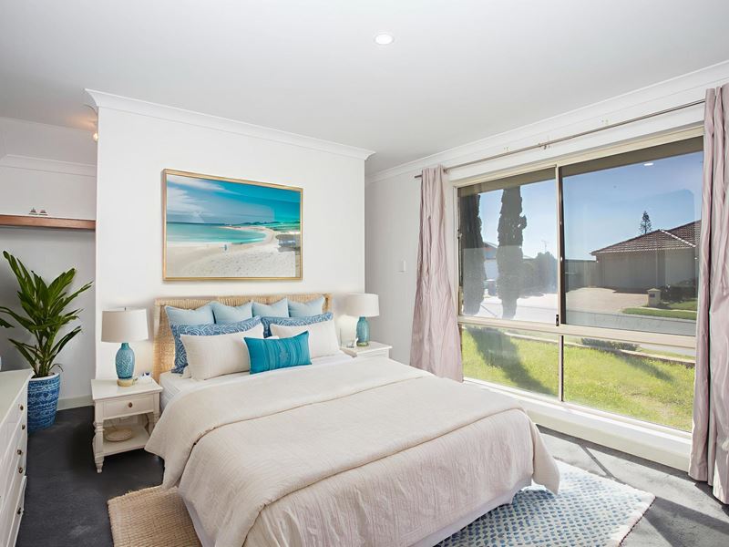 12 Reigate Way, Butler WA 6036