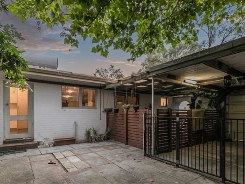 65 Hennesey Avenue, Orelia WA 6167
