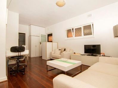 8/126 Terrace Road, East Perth WA 6004