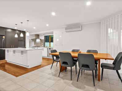 6 Walters Retreat, Atwell WA 6164