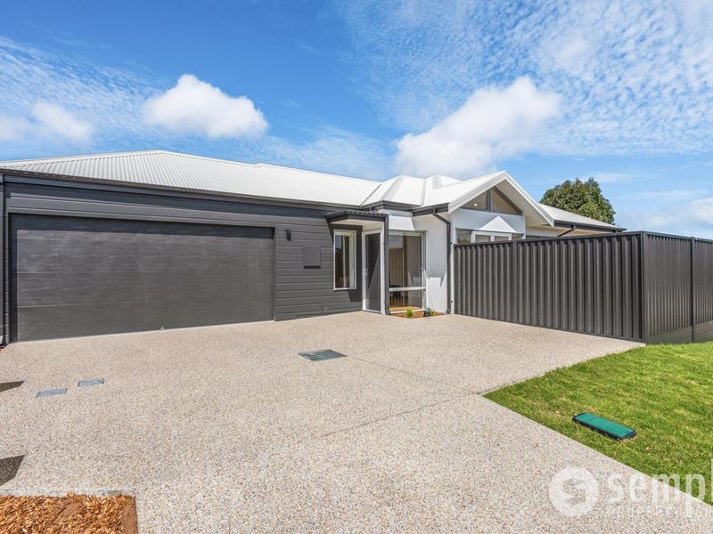 205 Winterfold Road, Coolbellup WA 6163