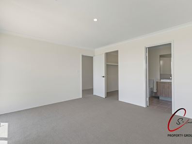66 Hokitika Drive, Dudley Park WA 6210