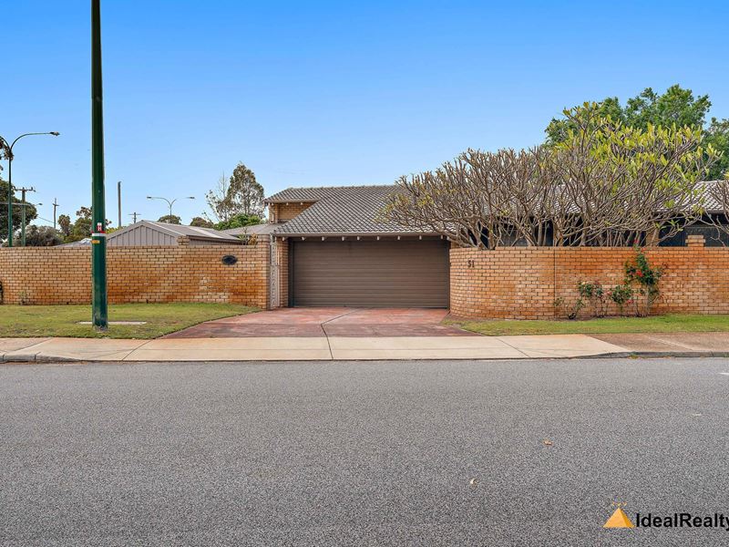 51 Nicholls Crescent, Bull Creek WA 6149