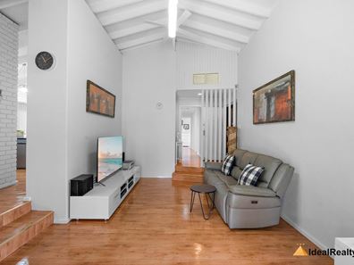 51 Nicholls Crescent, Bull Creek WA 6149