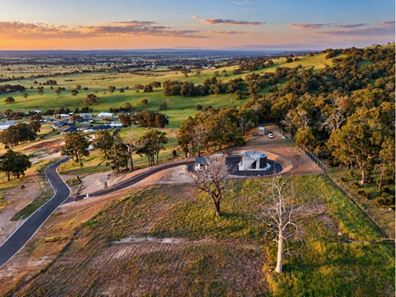 100 Livingstone Heights, Roelands WA 6226
