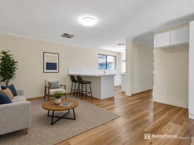 17 Hayes Road, Leeming WA 6149