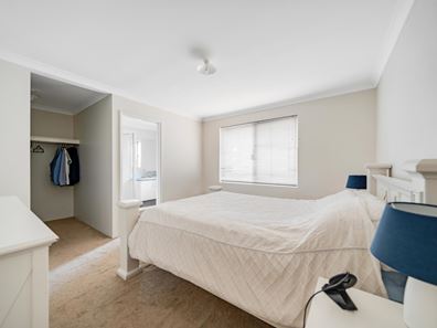 22 Joseph Banks Boulevard, Banksia Grove WA 6031