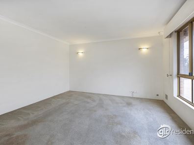 27 Bloodwood Circle, South Lake WA 6164