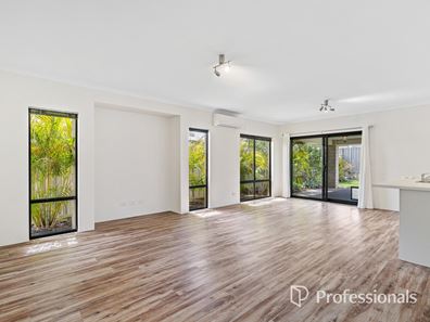 127 Tourmaline Boulevard, Byford WA 6122