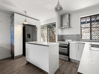 26/64 McMaster St, Victoria Park WA 6100