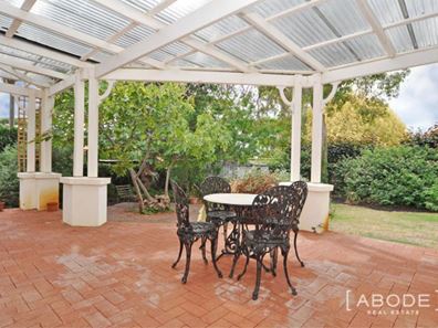 20 Bruce Street, Nedlands WA 6009