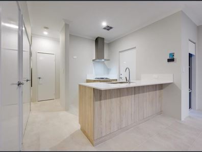 6 Cassowary Crescent, Coodanup WA 6210