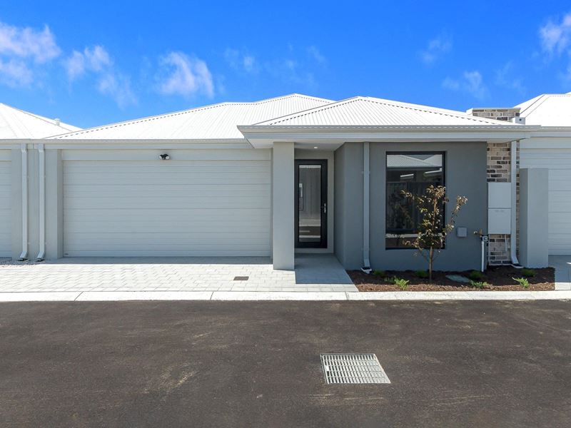 8/90 Percheron Circuit, Forrestdale WA 6112