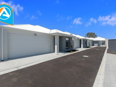8/90 Percheron Circuit, Forrestdale WA 6112