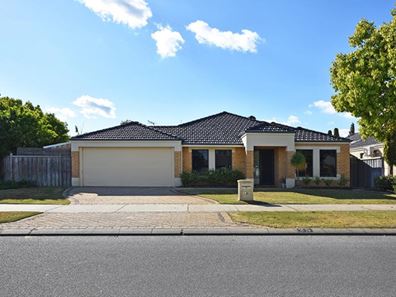 25 Santona Boulevard, Ellenbrook WA 6069