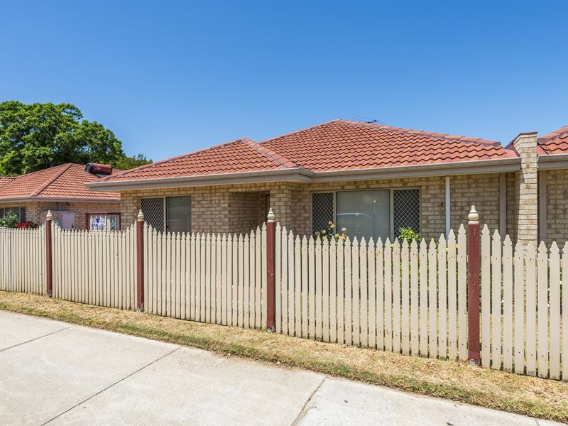 15/149 Hale Road, Forrestfield WA 6058