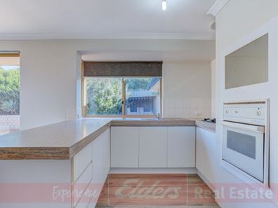 21 Wellington Blvd, Collie WA 6225