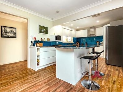 34 Dunbarton Way, Withers WA 6230