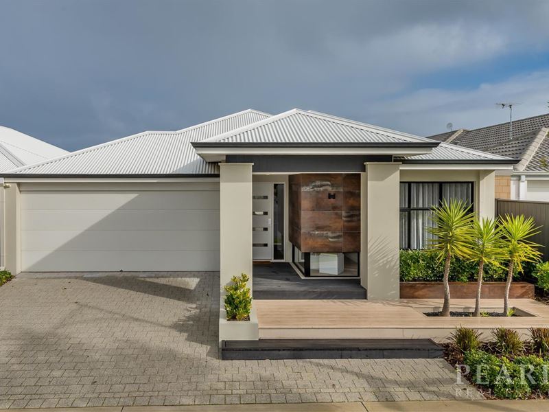 30 Pallium Way, Jindalee WA 6036