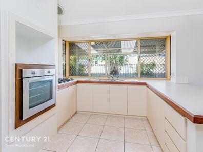 2 Pumice Court, Forrestfield WA 6058