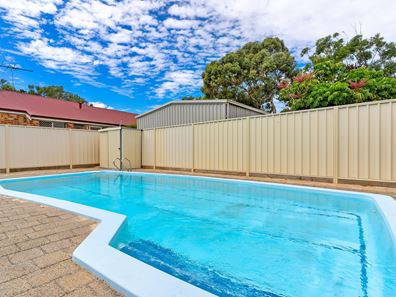 43 Bridgewater Drive, Kallaroo WA 6025