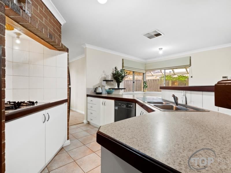6A Gloucester Court, Willetton