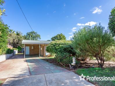 27 Valentine Road, Kelmscott WA 6111