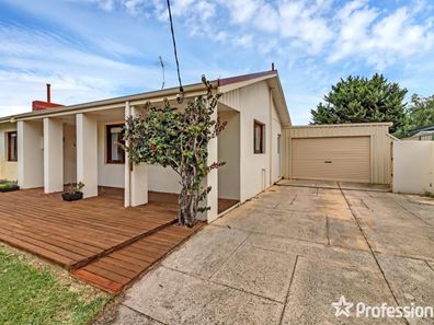 115 Read Street, Rockingham WA 6168