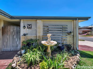 3 Bideford Street, Warnbro WA 6169